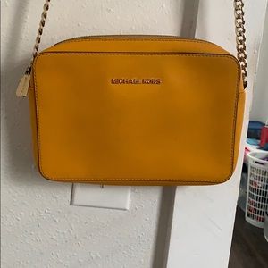 Micheal Kors Purse